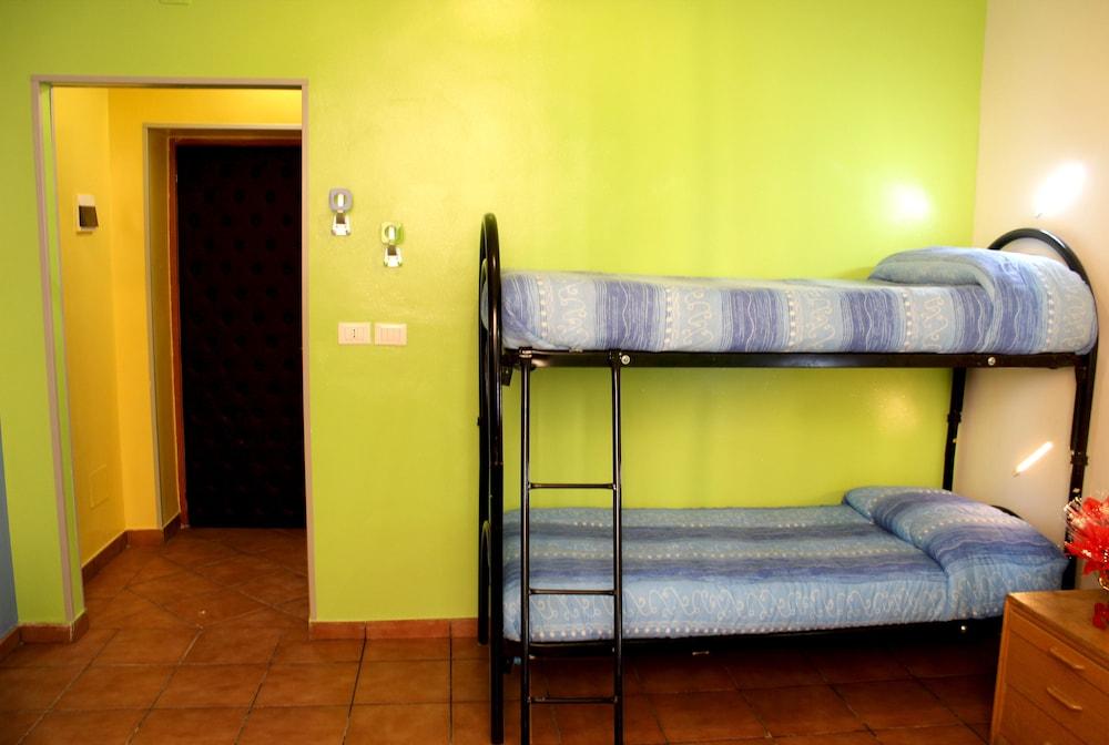 Legends Hostel Roma Exterior foto